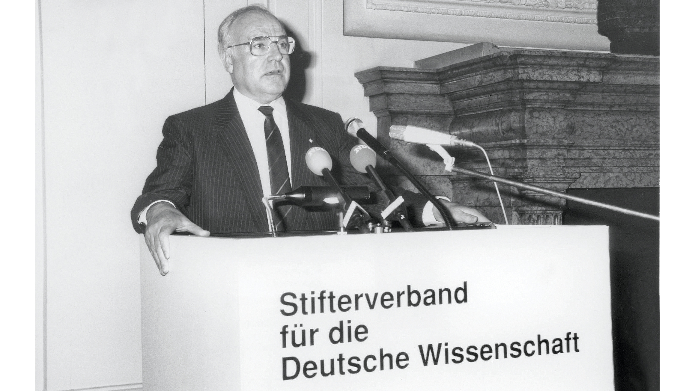 Bundeskanzler Helmut Kohl (Foto: Jürgen Querbach) 