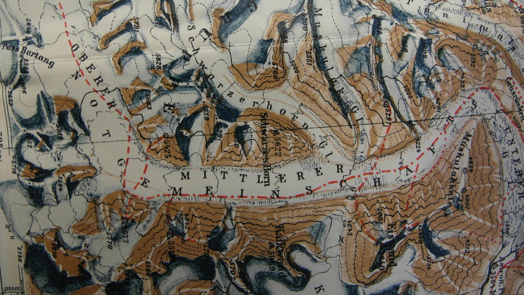 Karte des Notgemeinschaftsgletscher (Foto: aus Wissenschaftliche Ergebnisse der Alai-Pamir-Expedition 1928 im Auftrage der Notgemeinschaft der Deutschen Wissenschaft, 1932) Karte des Notgemeinschaftsgletscher (Foto: aus Wissenschaftliche Ergebnisse der Alai-Pamir-Expedition 1928 im Auftrage der Notgemeinschaft der Deutschen Wissenschaft, 1932)