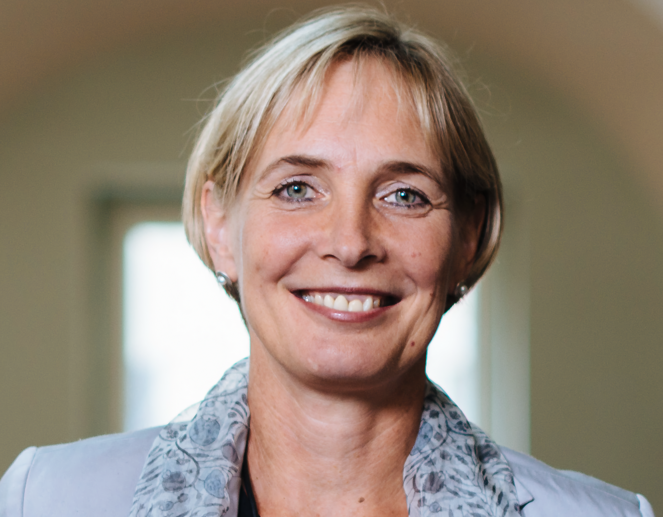 Porträt Sylvia Heuchemer