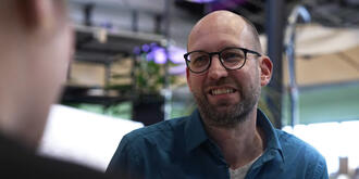 Pascal Hetze: Bei Innovationen mit einer Stimme sprechen (Video)