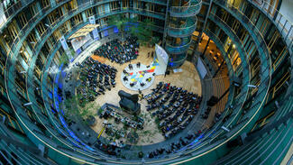 Allianz Forum (Foto: David Ausserhofer)