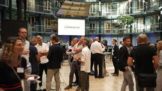 Video zur ersten Unipreneurs-Preisverleihung Video zur ersten Unipreneurs-Preisverleihung