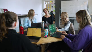 Wie Raumlabore Lernen und Lehre verändern (Video)