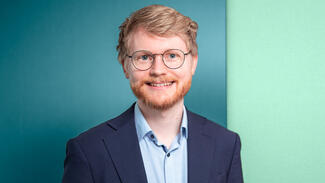 Dr. Peter Schubert Dr. Peter Schubert