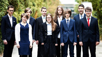 Die Sieger der Bundesrunde 2018 im Bundeswettbewerb Mathematik (Foto: Talanx AG)