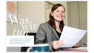 Beispielseiten aus dem DSZ-Jahresbericht