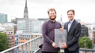 Eine Uni - ein Buch: Feierliche Urkundenübergabe 12. Juni 2018 (Foto: Valeska Achenbach)