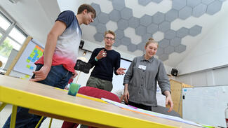 Studierende beim Hackathon (Foto: David Ausserhofer)