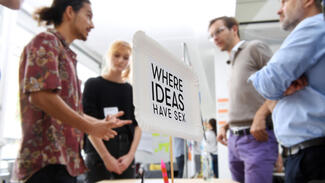 Studierende beim Hackathon (Foto: David Ausserhofer)