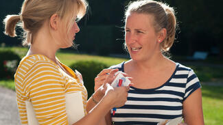 Tandem aus Lehramtsstudentin und erfahrener Lehrkraft (Foto: Lehr:werkstatt e.V.)