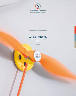 Tätigkeitsbericht 2016/17 (Cover)