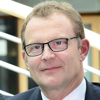 Manfred Schubert-Zsilavecz (Foto: Steffen Weigelt)