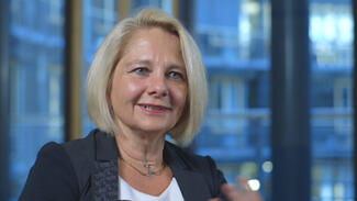 Ada Pellert: Lebenslanges Lernen und Angst (Video)