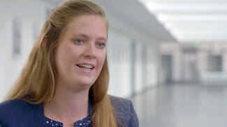 Janina Sundermeier: Wie simulieren Universitäten Start-ups? (Video)