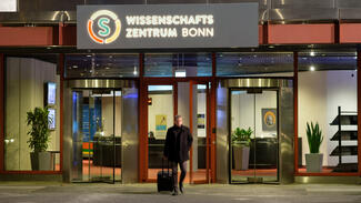 Auf Wiedersehen im Wissenschaftszentrum Bonn (Foto: Frank Homann)