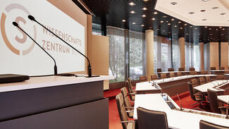 Konferenzraum K1/K2 im Wissenschaftszentrum Bonn (Foto: Akim Photography)